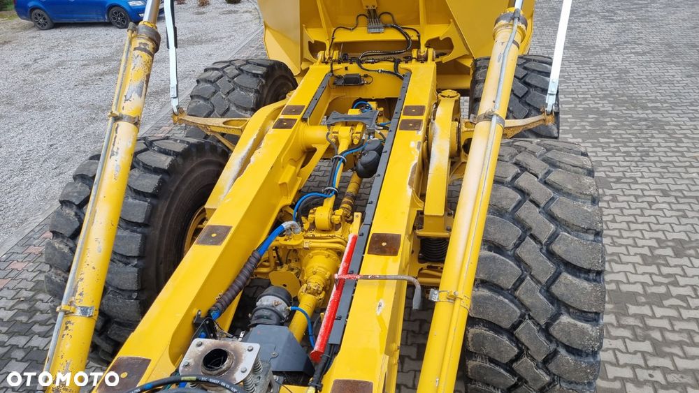 Bell B40E 6x6/ Maszyna sprowadzona - 22