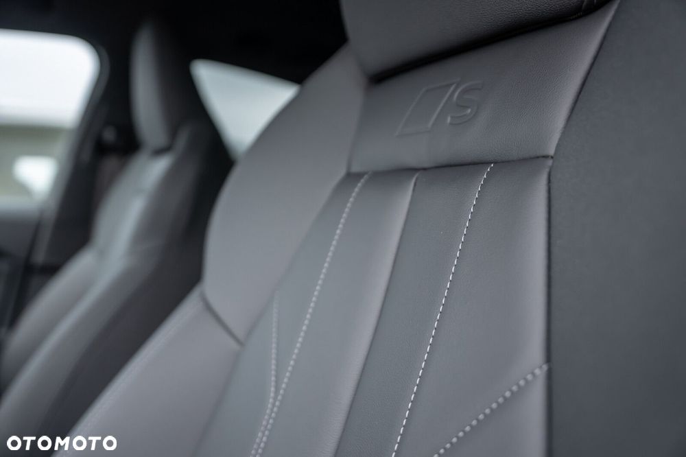 Audi Q5 Sportback - 11