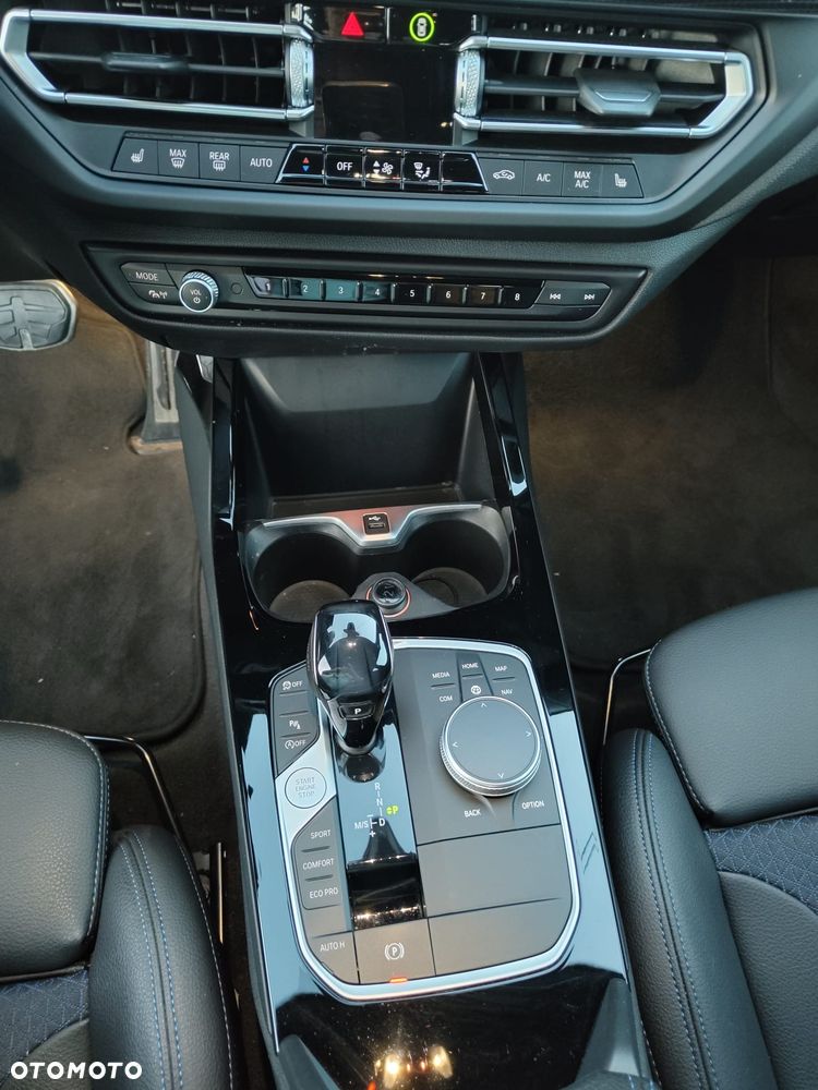 BMW Seria 2 218d GT M Sport sport - 26