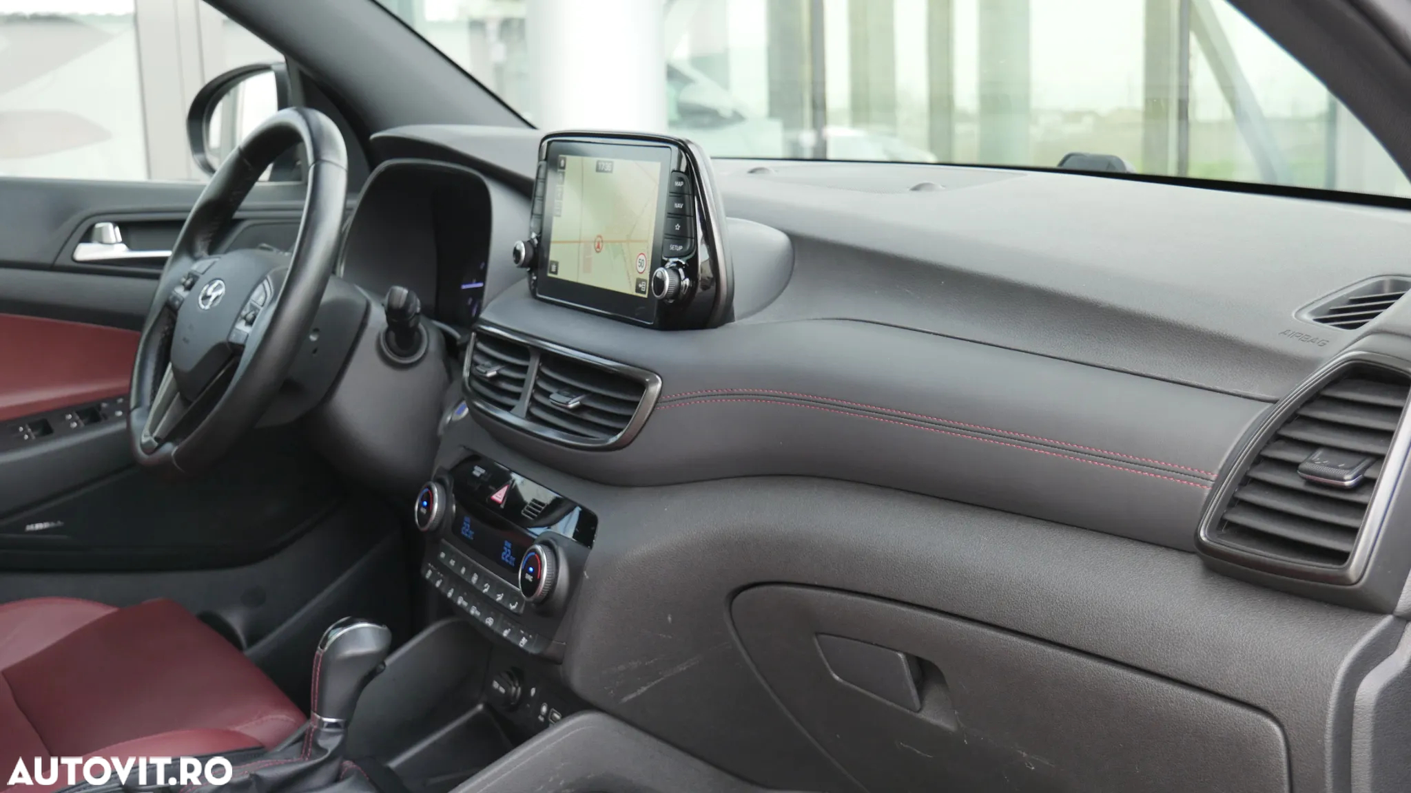 Hyundai Tucson 1.6 GDI 4WD DCT Premium - 16