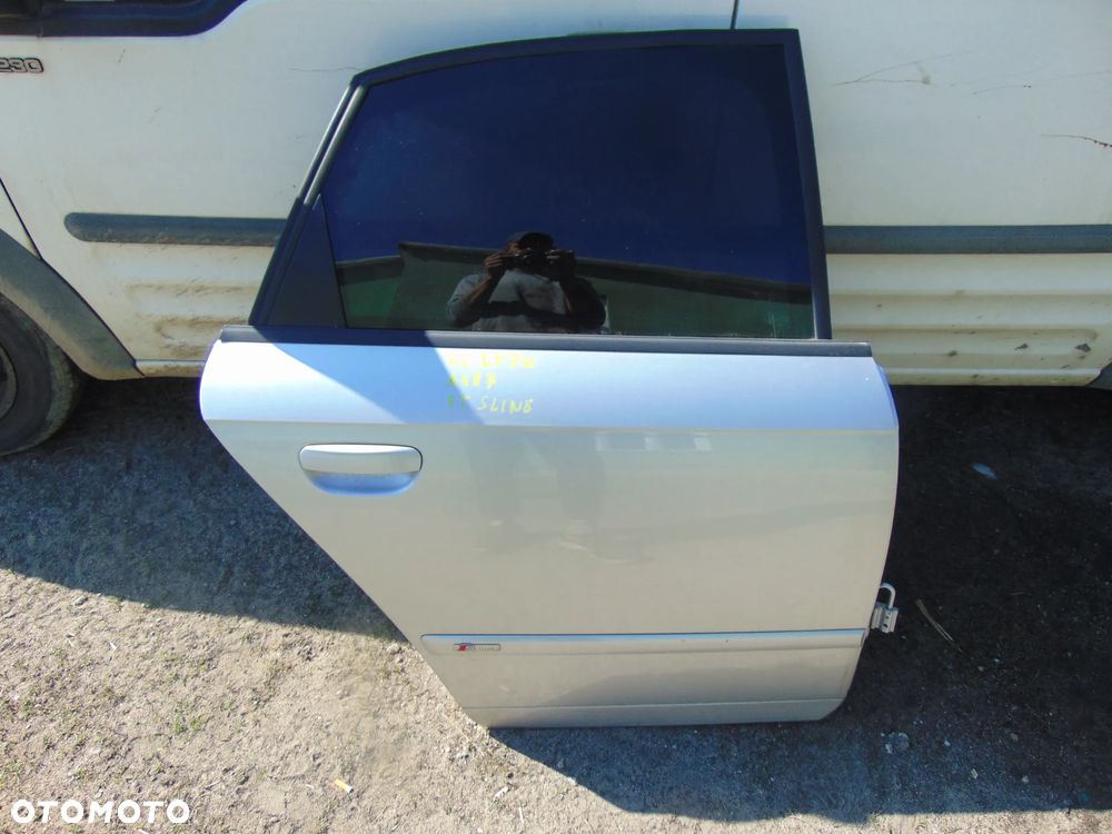 Karoseria audi a4 b7 s line sedan kod lak LY7W ceny w opisie - 1