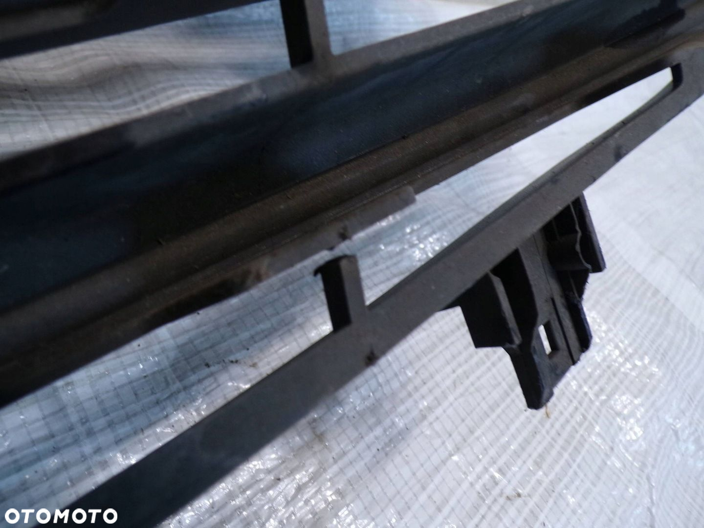 GRILL ATRAPA OPEL VIVARO B 93452300 - 10