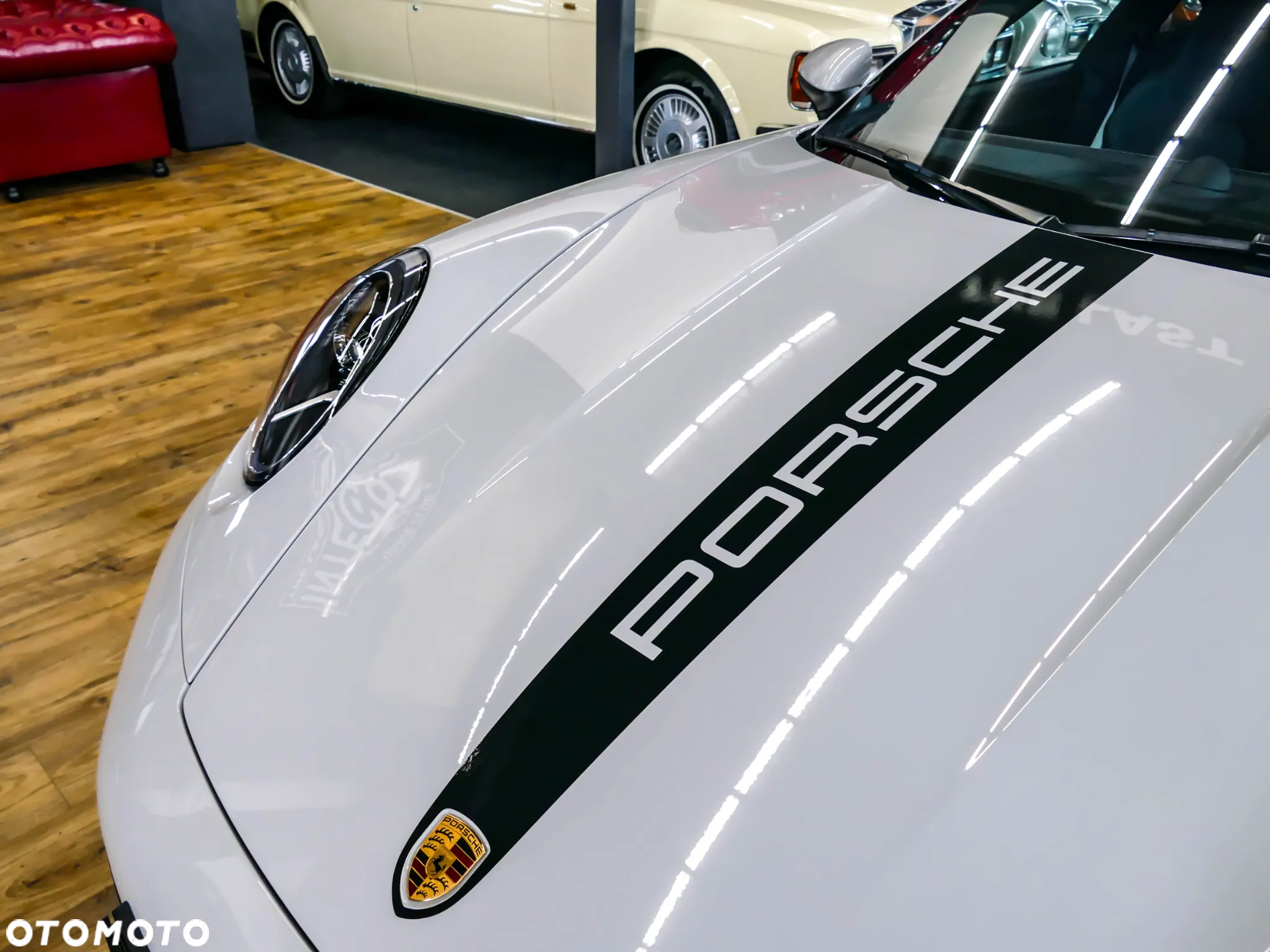 Porsche 911 Carrera PDK - 23
