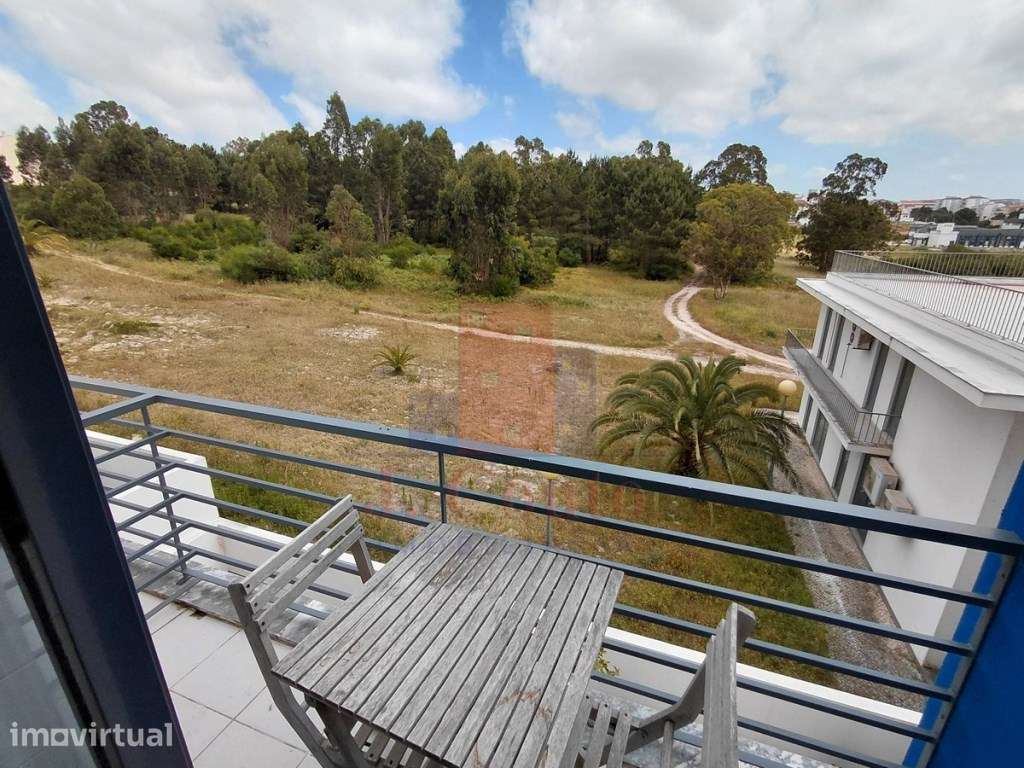 Apartamento T2 Junto ao Colégio Rainha Rainha D. Leonor - Grande imagem: 3/23
