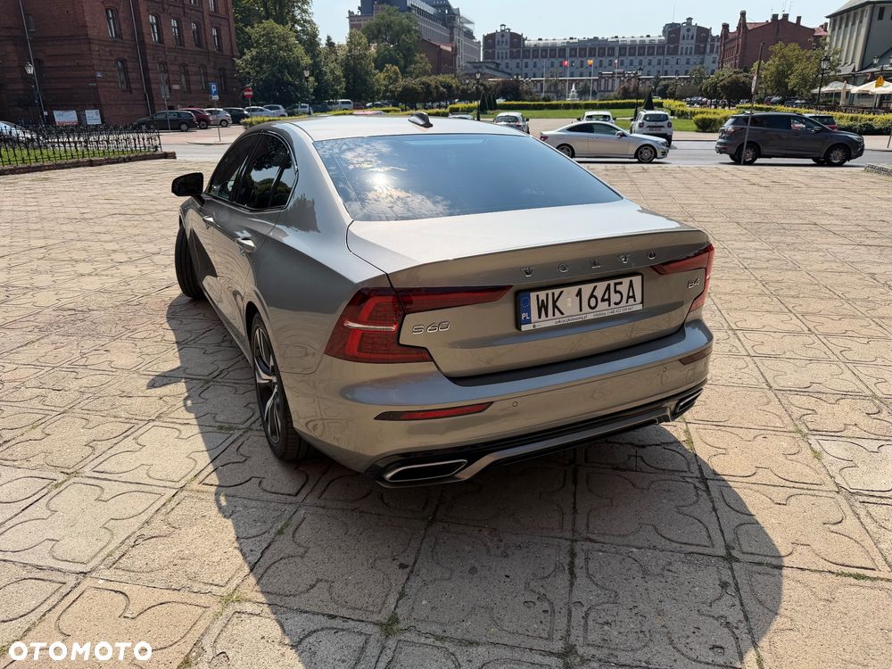 Volvo S60 B4 B R-Design - 6