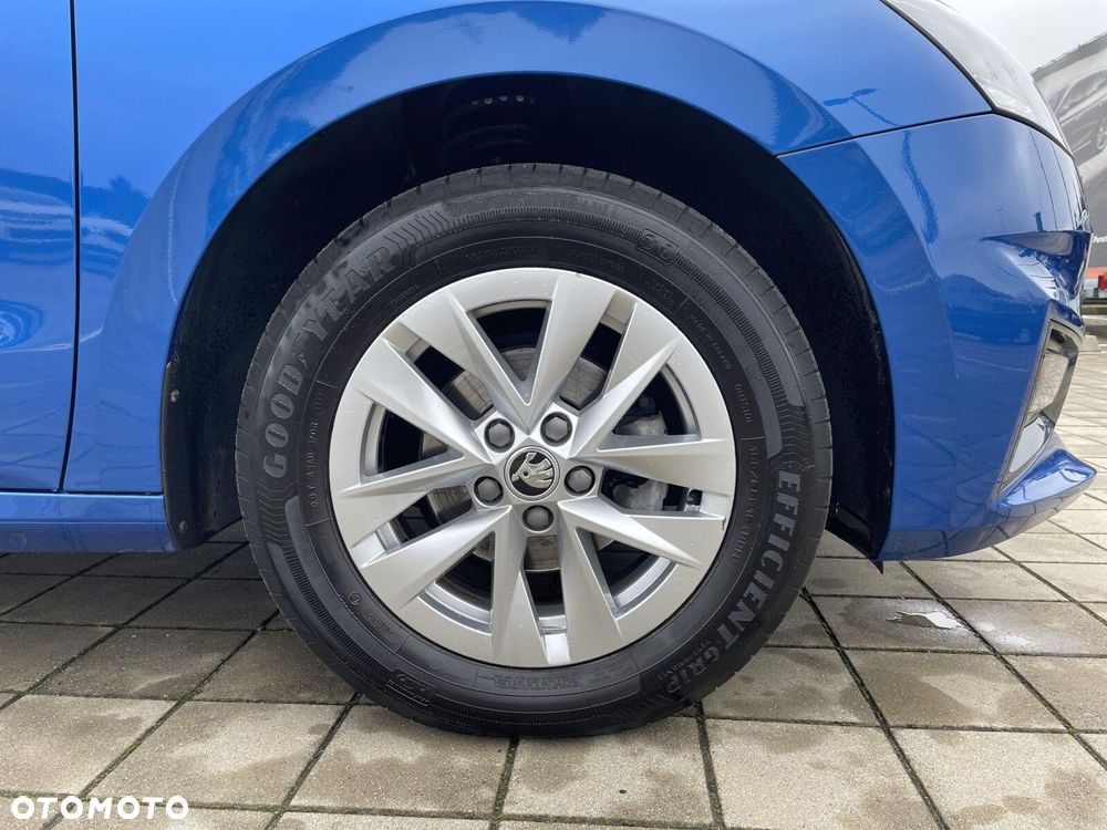 Skoda Fabia 1.0 TSI Ambition - 11