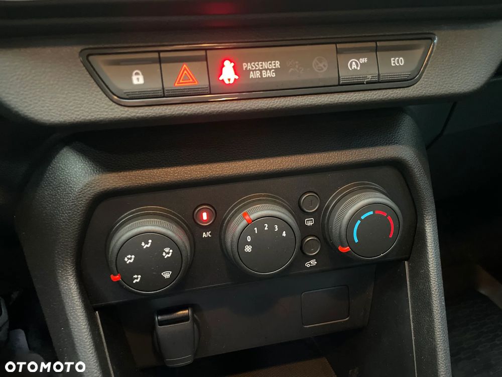 Dacia Jogger 1.0 TCe Essential 7os - 24