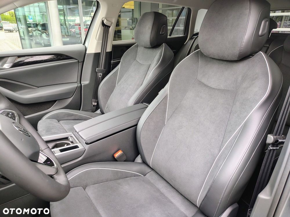 Volkswagen Passat - 16