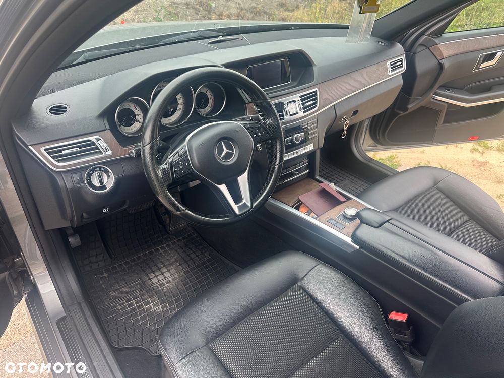 Mercedes-Benz Klasa E 220 BlueTEC 9G-TRONIC Elegance - 9