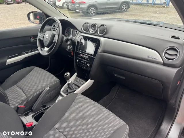 Suzuki Vitara 1.6 DDiS (4x4) Allgrip Comfort - 14