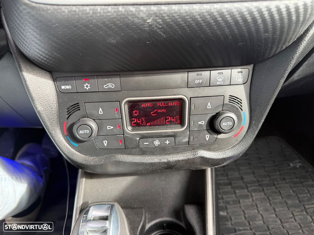 Alfa Romeo MiTo 1.6 JTDM - 16