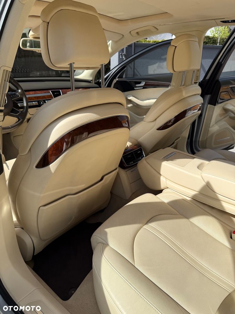Audi A8 4.2 TDI Quattro - 15