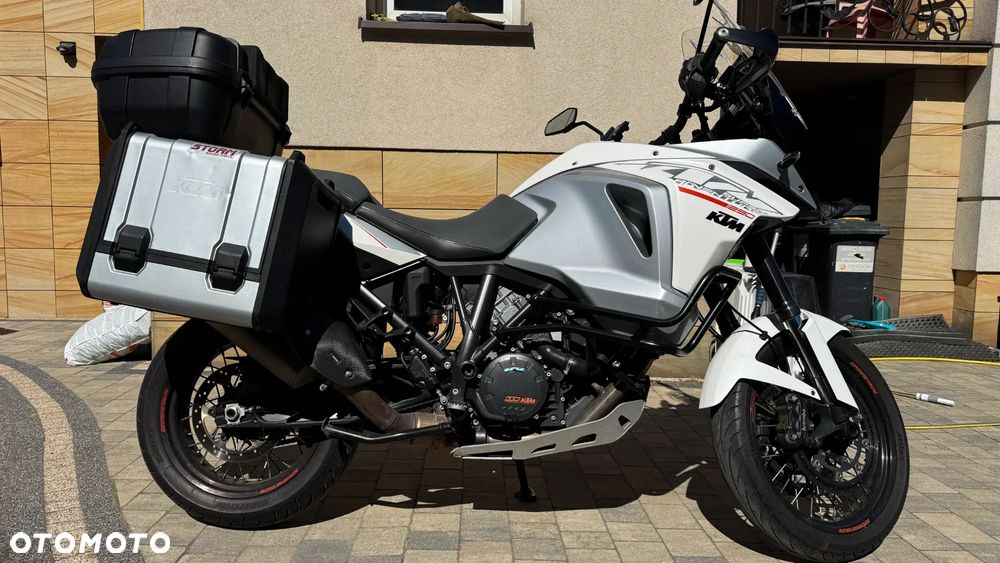 KTM Adventure - 2