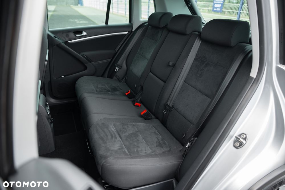 Volkswagen Tiguan 1.4 TSI 4Motion Life - 35