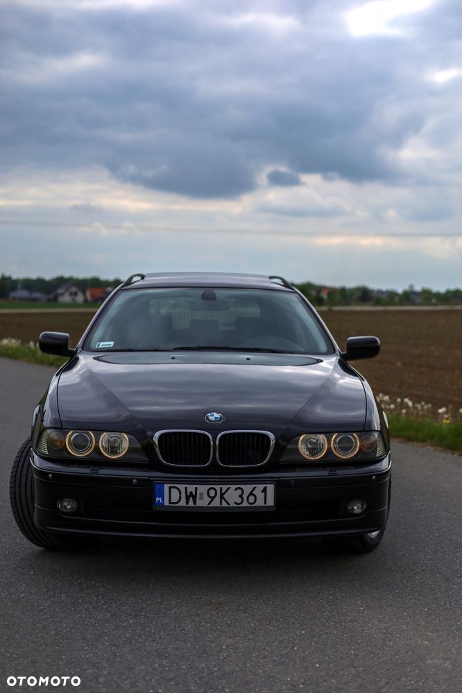 BMW Seria 5 520i - 2