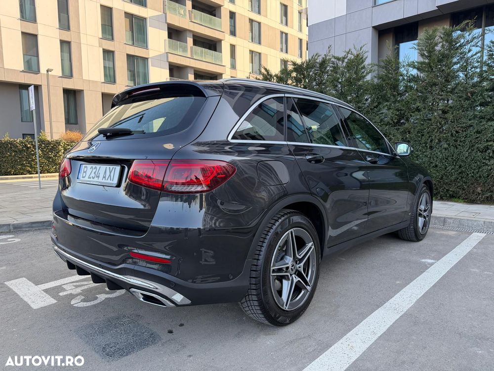 Mercedes-Benz GLC - 7
