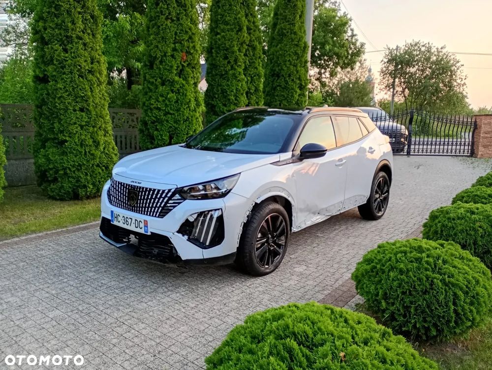 Peugeot 2008 Hybrid 136 e-DSC GT - 5