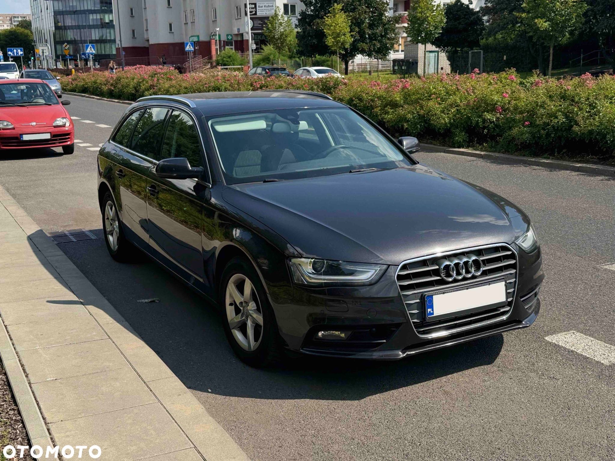 Audi A4 - 1