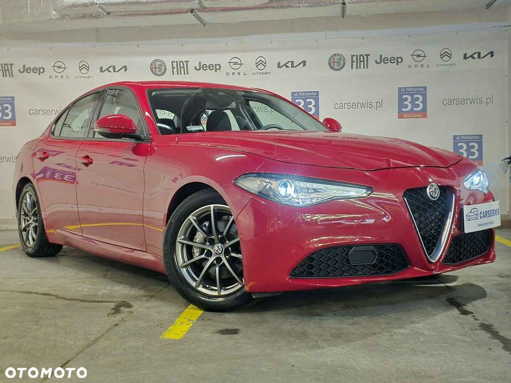 Alfa Romeo Giulia - 4