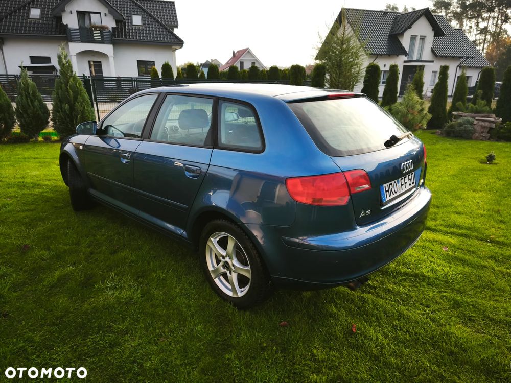 Audi A3 Sportback 1.9 TDI Attraction - 5