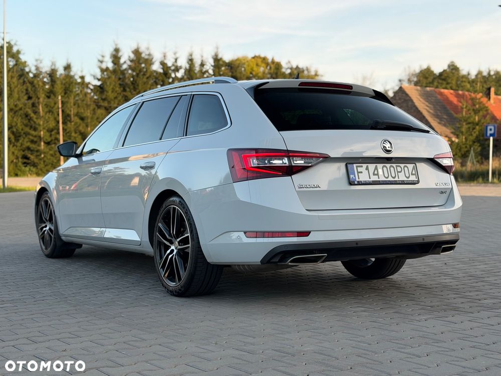 Skoda Superb 2.0 TSI 4x4 Style DSG - 4