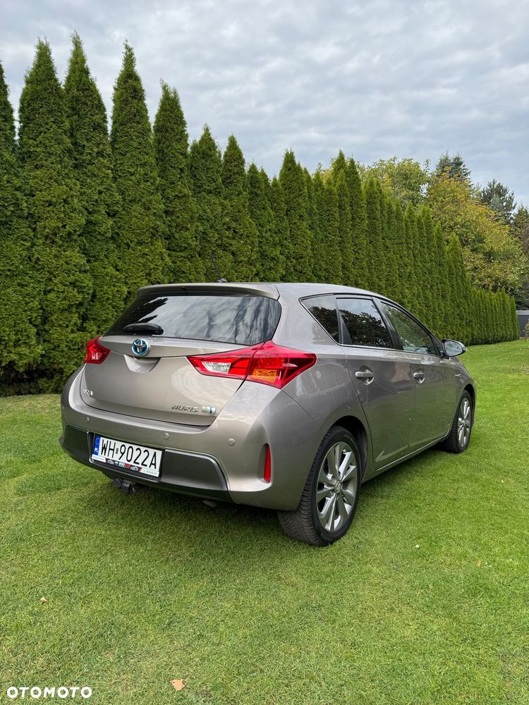 Toyota Auris 1.8 HSD Luna - 8