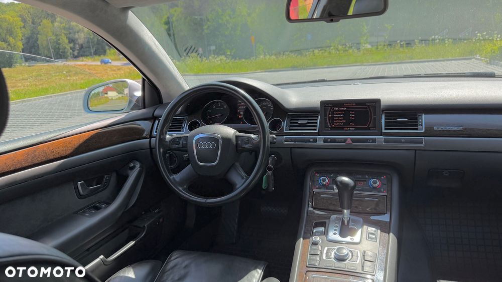 Audi A8 3.2 FSI Quattro - 8