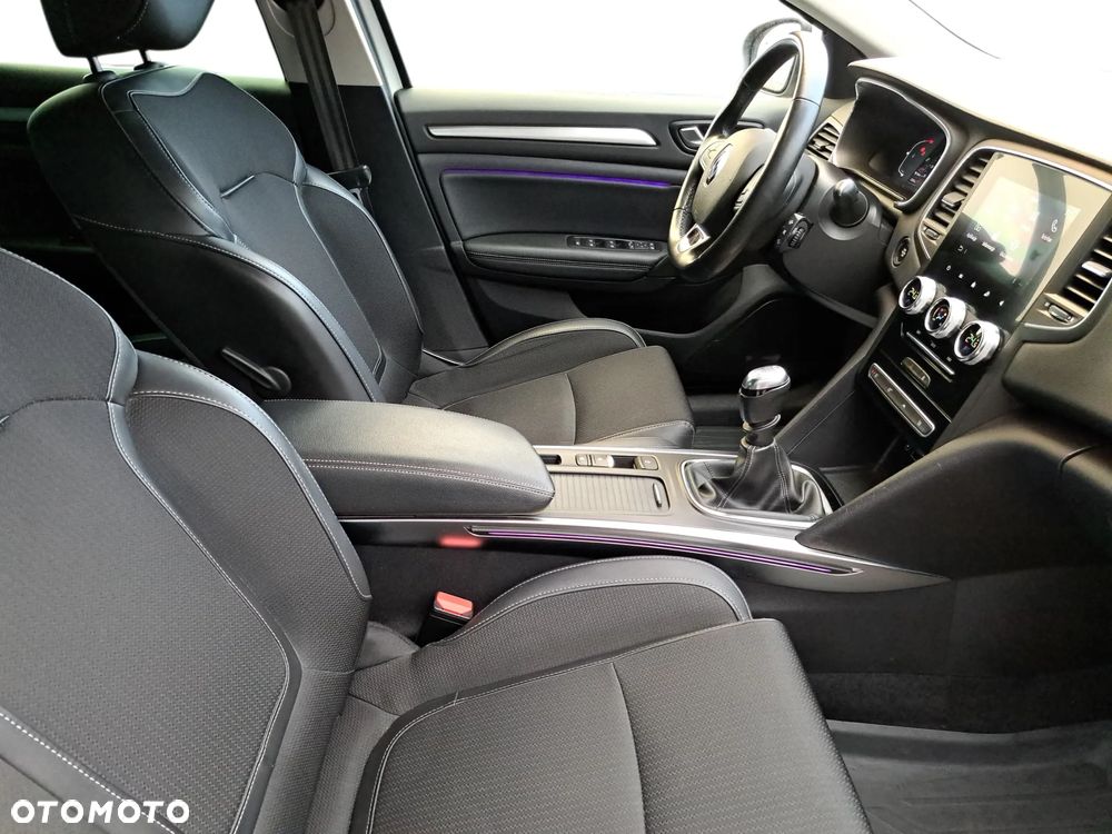Renault Megane 1.3 TCe FAP Intens - 14