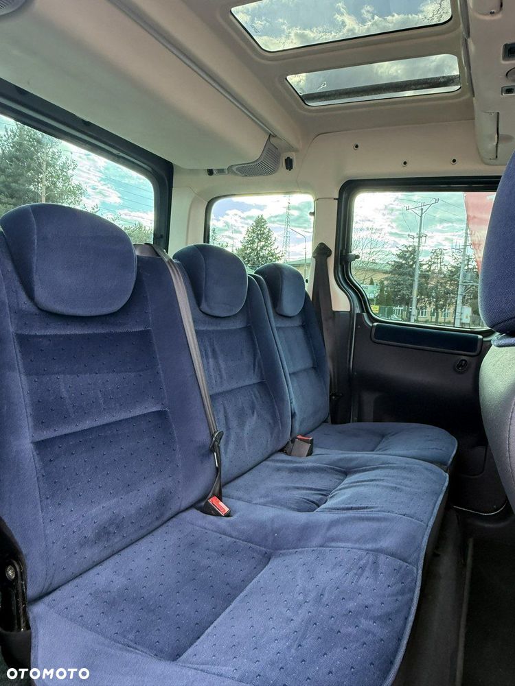 Peugeot Partner - 11