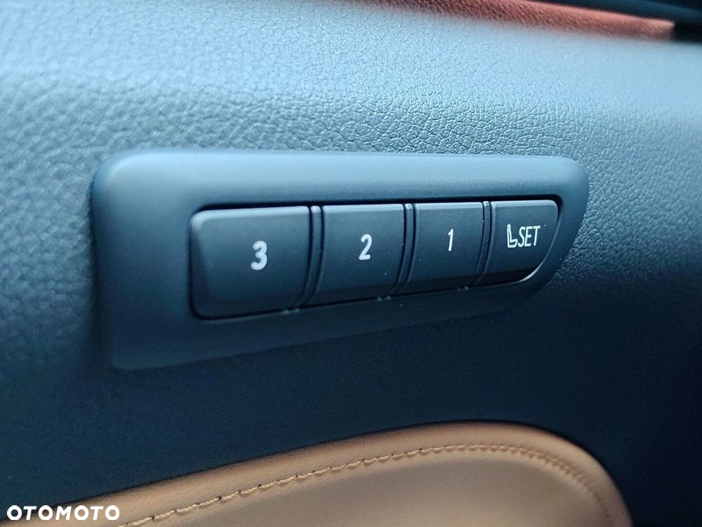 Lexus NX 350h Prestige AWD - 30