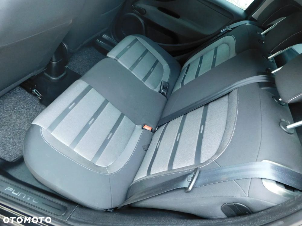 Fiat Punto Evo 1.4 8V Racing Start&Stop - 23