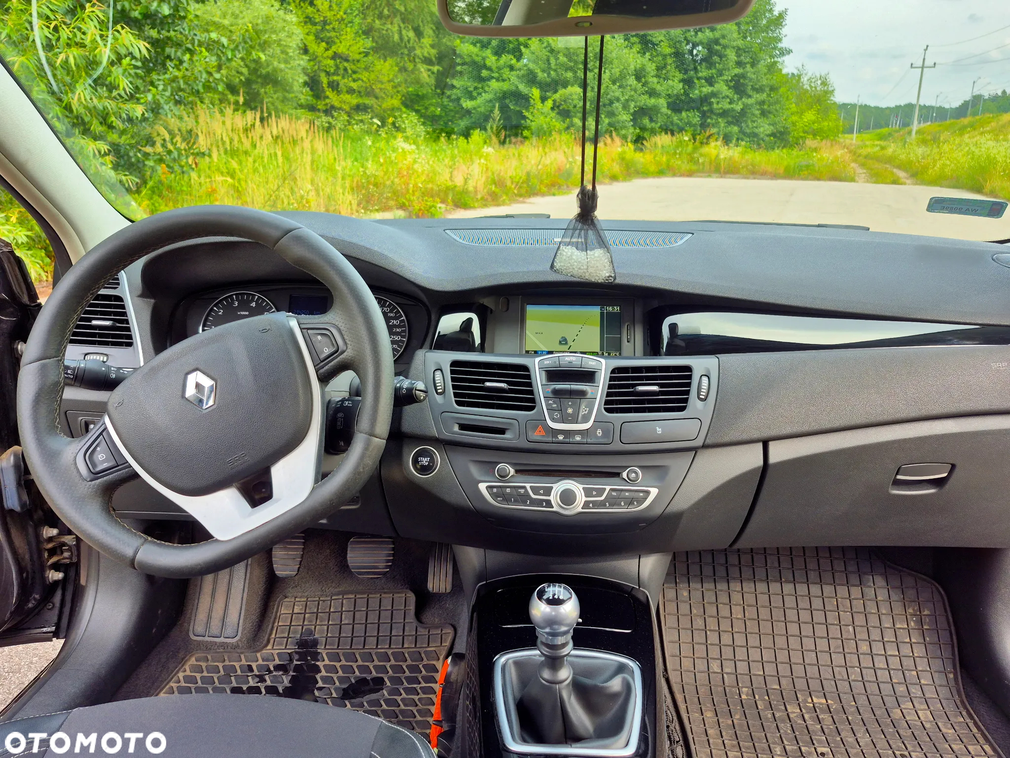 Renault Laguna 2.0 Bose Edition - 15