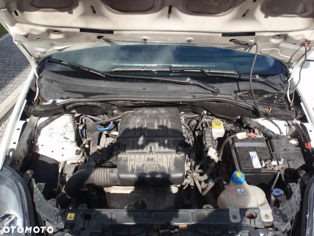 Fiat Punto 1.4 Easy S&S Euro6 - 18