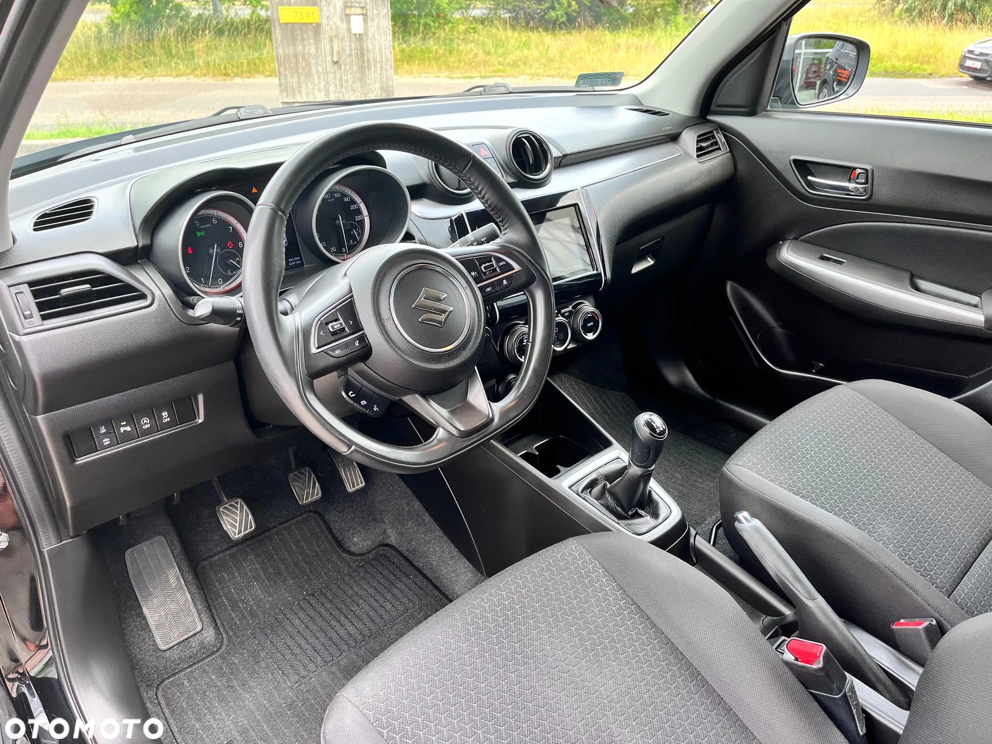 Suzuki Swift 1.2 SHVS Elegance - 19