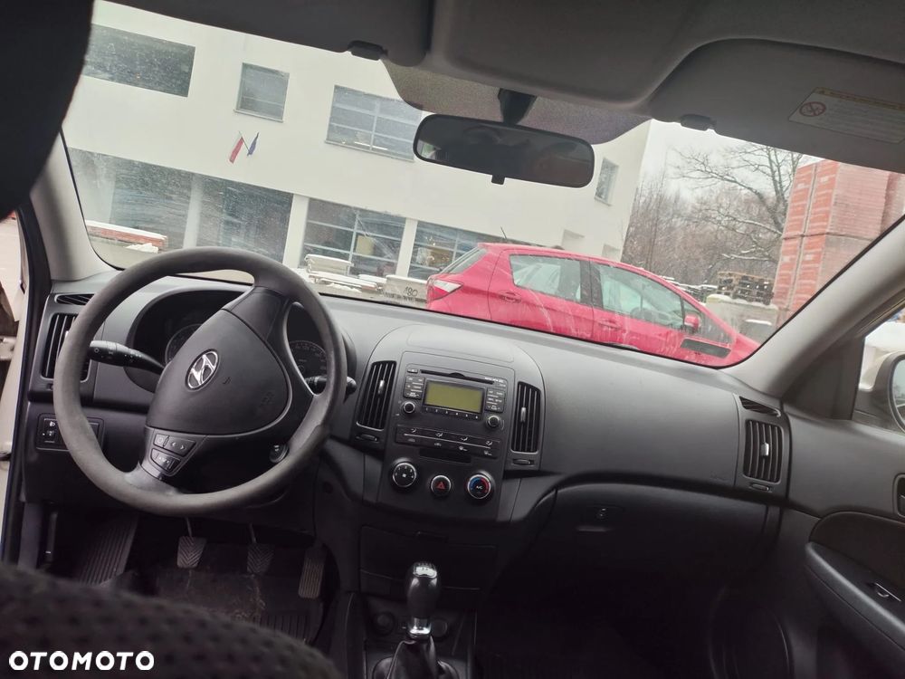 Hyundai i30 1.4 Classic + - 5