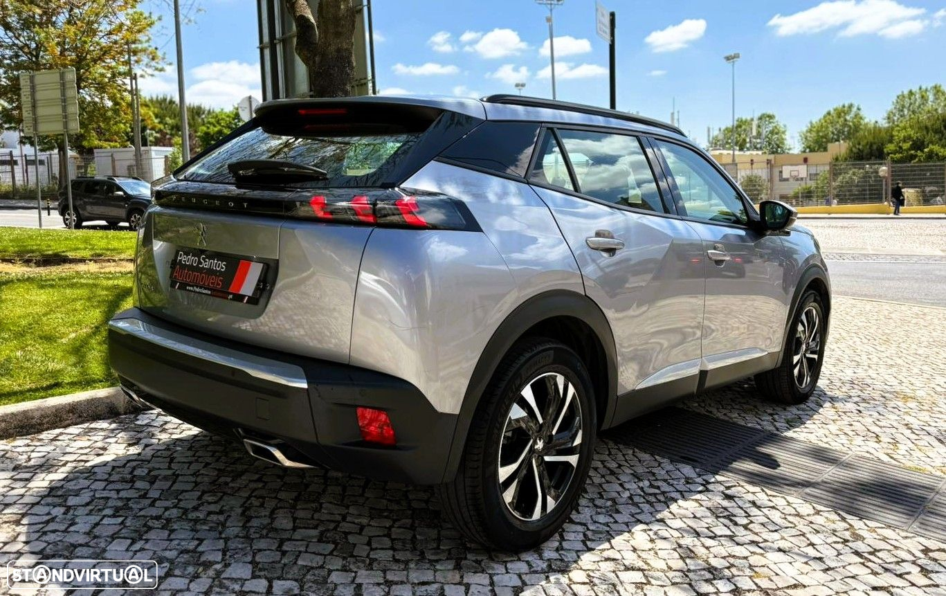 Peugeot 2008 1.2 PureTech Allure EAT8 - 3