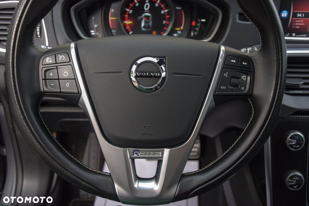Volvo V40 - 20