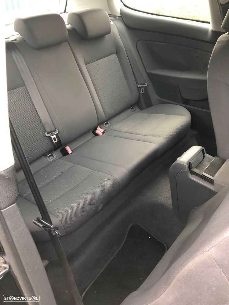 VW Golf 1.9 TDi 6V 4M Confortline - 10