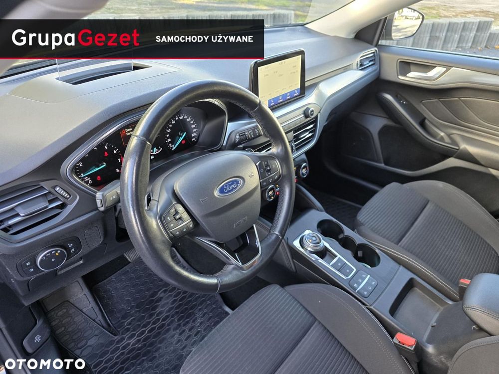 Ford Focus - 10