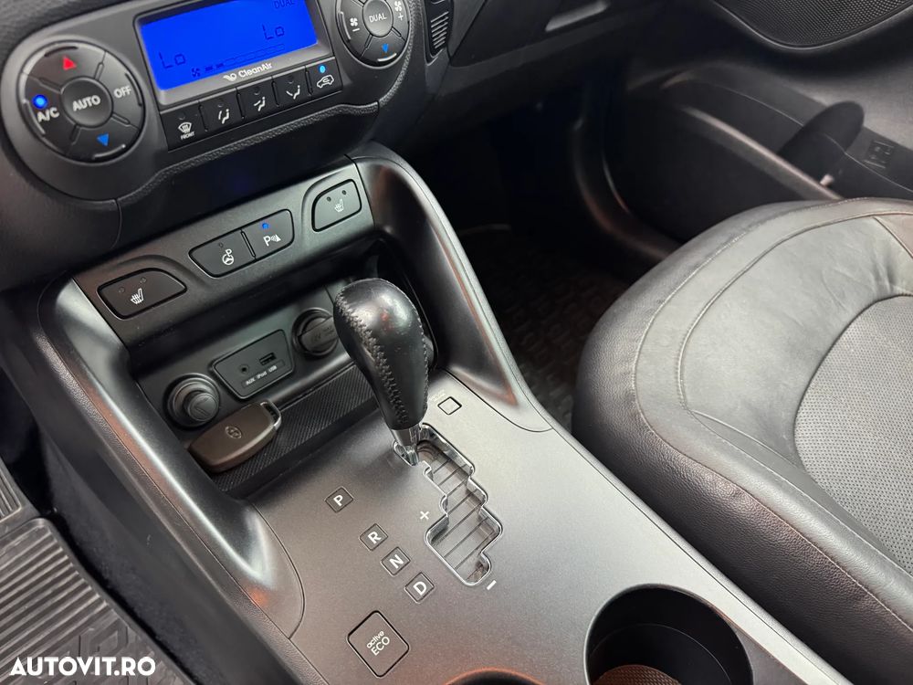 Hyundai ix35 2.0 CRDI 4WD Automatik Style - 25