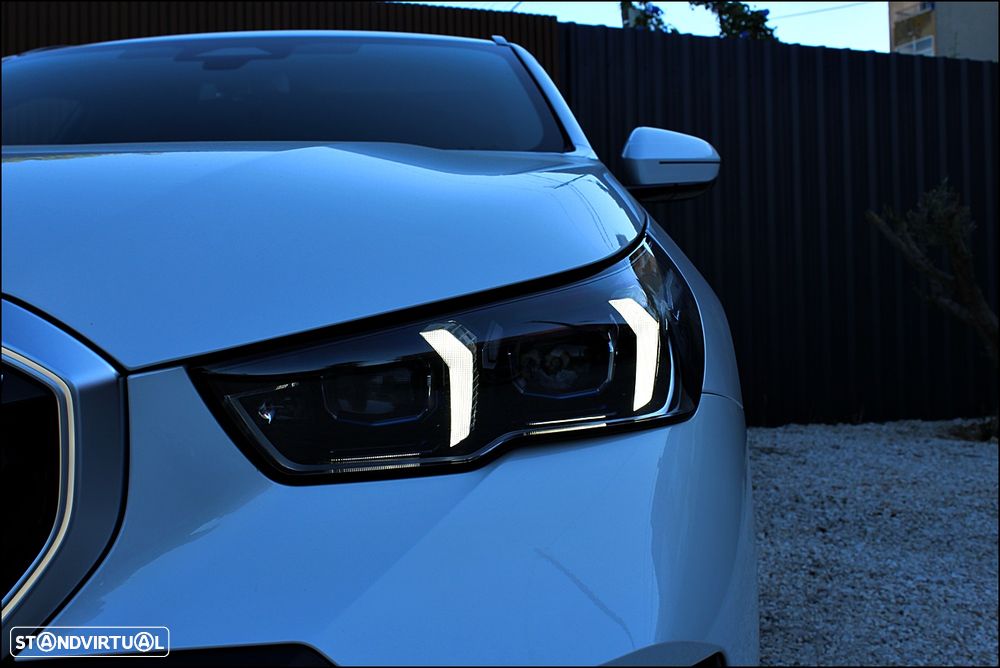 BMW i5 eDrive40 Pack Desportivo M - 4