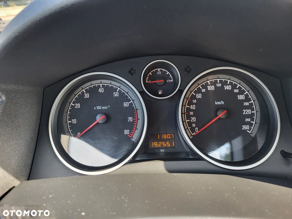 Opel Astra 1.6 Enjoy - 15