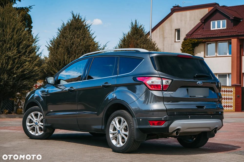 Ford Kuga 2.0 TDCi 4x4 Titanium - 12
