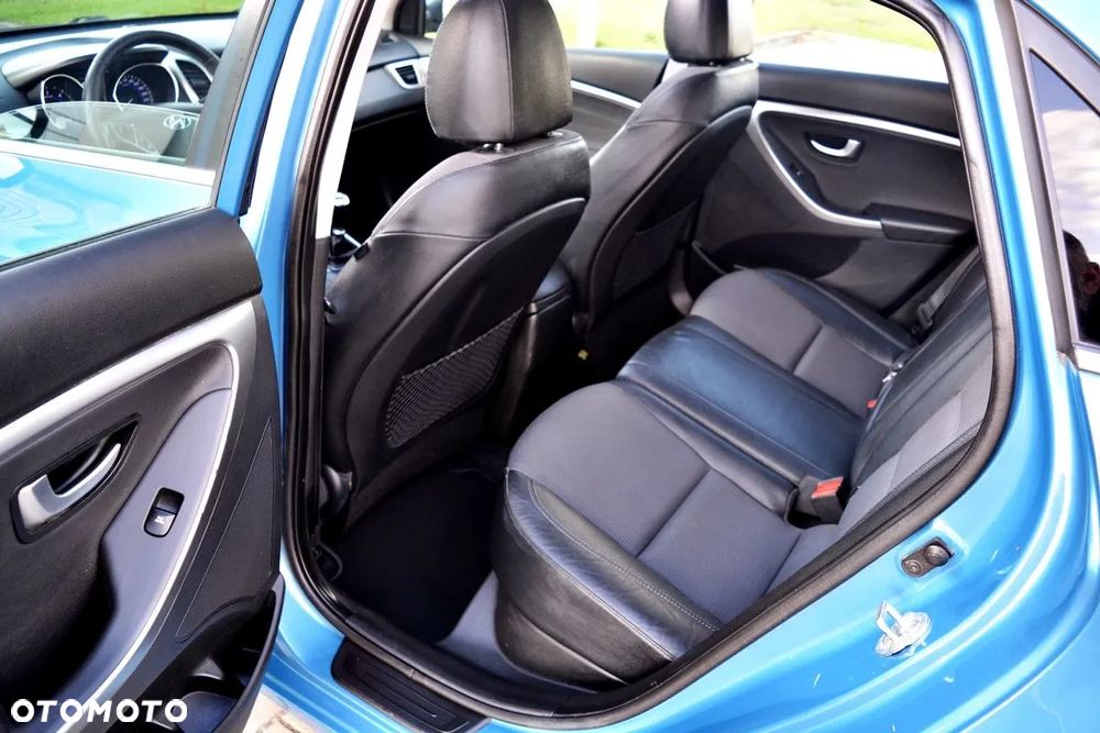 Hyundai i30 1.6 CRDi Premium - 18