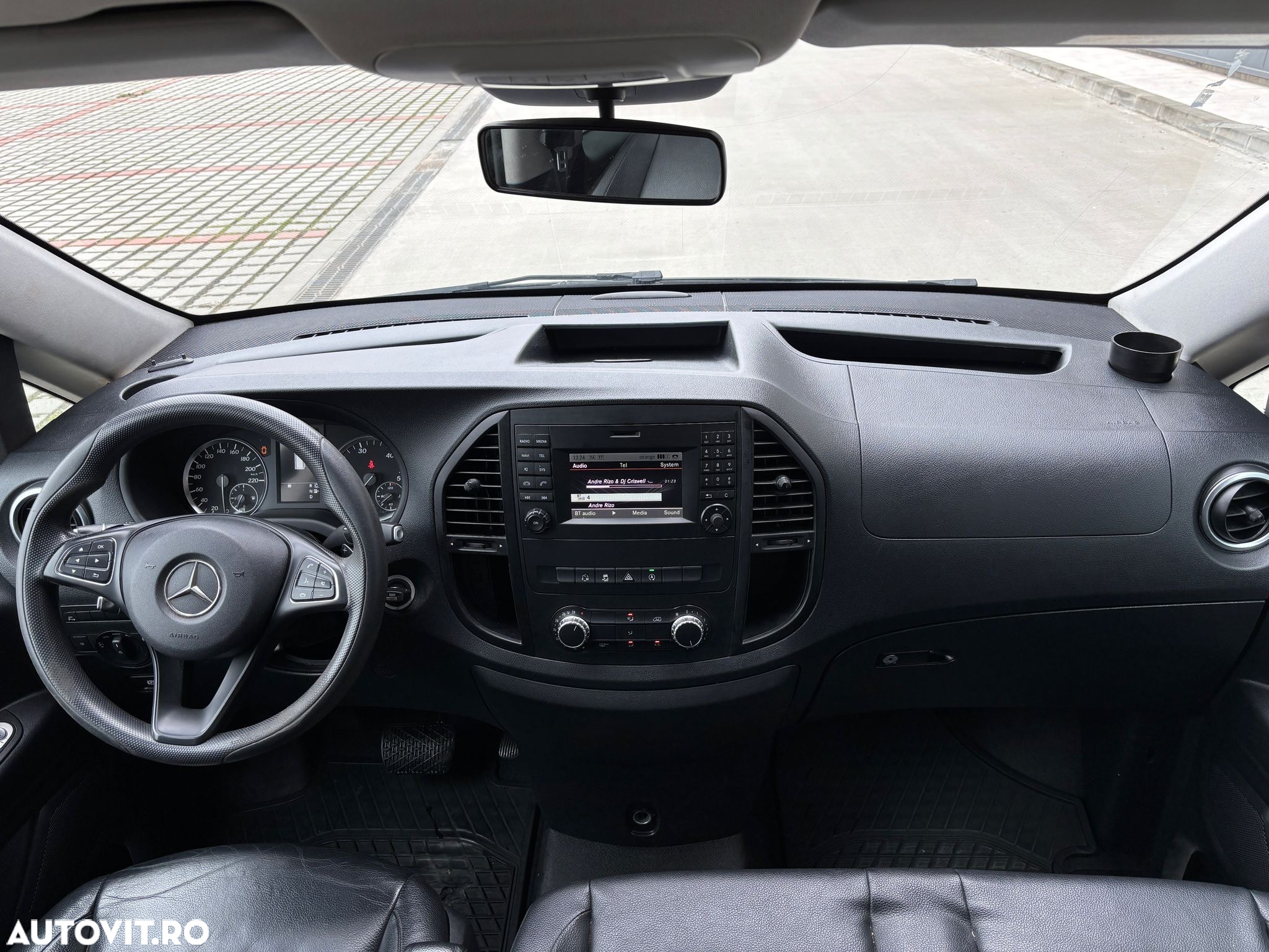 Mercedes-Benz Vito 116 CDI (BlueTEC) Tourer Extralang Aut. PRO - 13