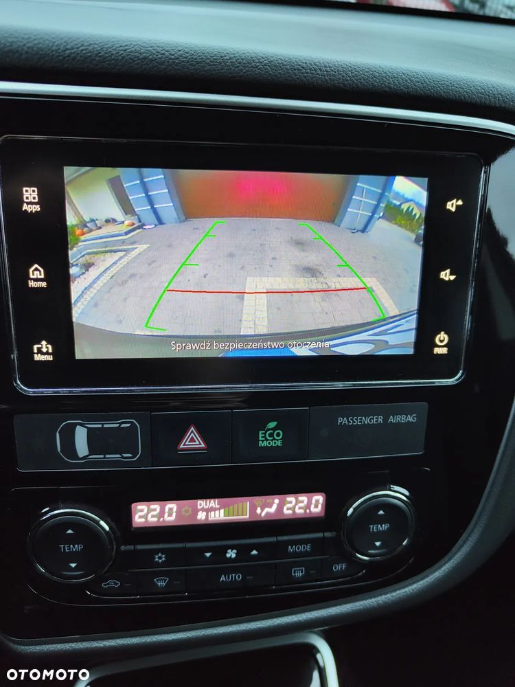 Mitsubishi Outlander 2.0 2WD Invite - 25