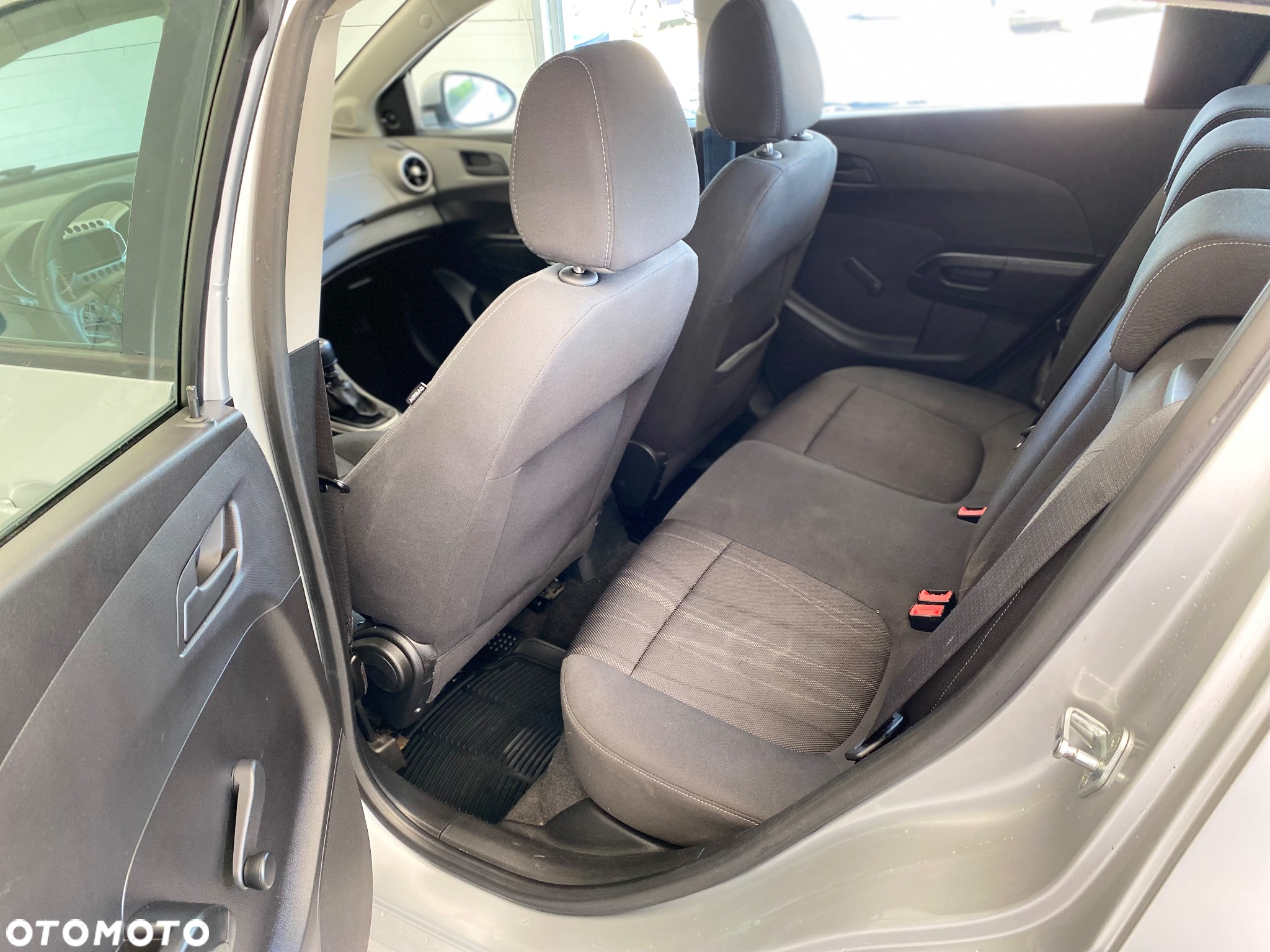 Chevrolet Aveo 1.2 LS+ - 14