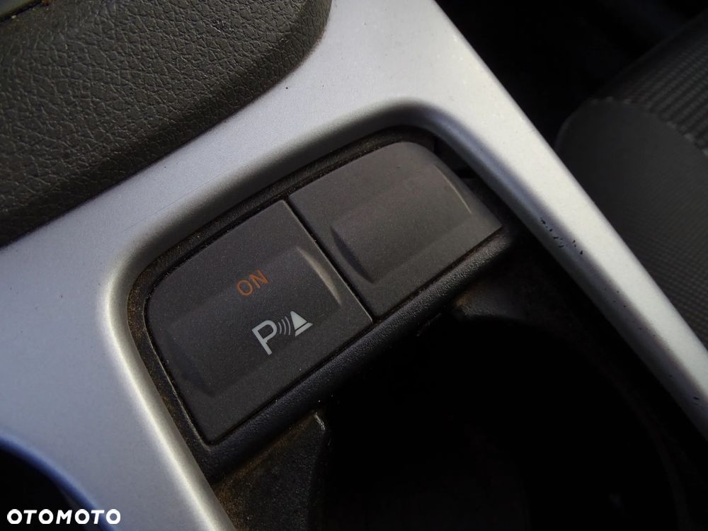 Ford Kuga 2.0 TDCi Titanium - 10