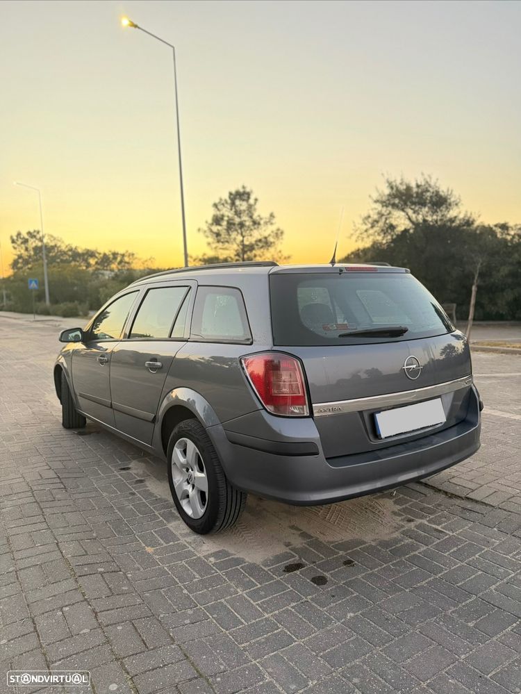 Opel Astra 1.3 CDTI Edition - 4