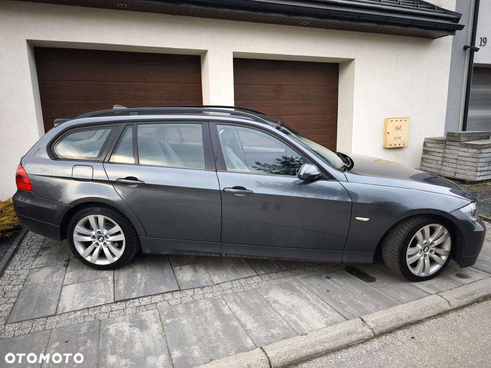 BMW Seria 3 320d Edition Sport - 3